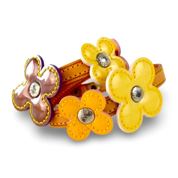 Authentic Louis Vuitton Flower Lexington Vernis Choker Bracelet - Picture 1 of 11